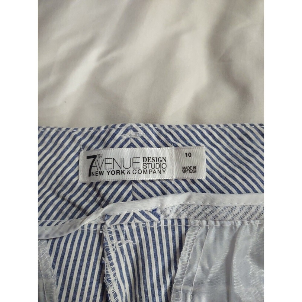 7th Avenue Capri Pants Size 10 Gray And White Stripes - Picture 7 of 8